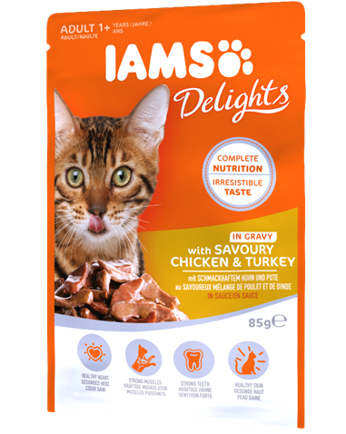 IAMS DELIGHTS Pouches  WITH SAVOURY CHICKEN AND TURKEY IN GRAVY