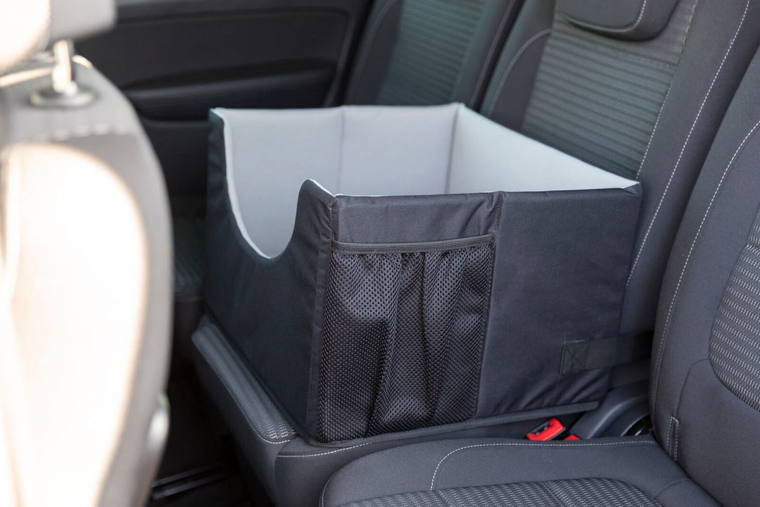 13177 Car seat, 45 x28 x40 cm, black/grey