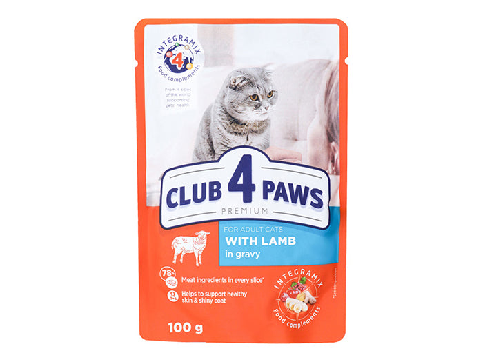CLUB 4 PAWS Premium Pouches with Lamb in Gravy