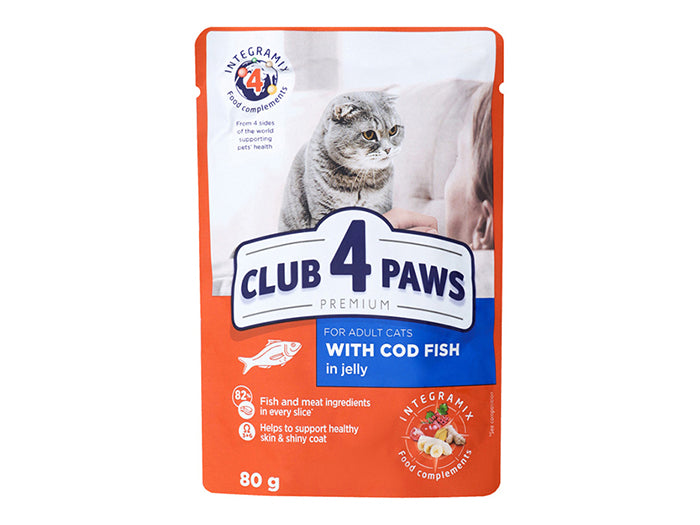 CLUB 4 PAWS Premium Pouches with codfish in jelly