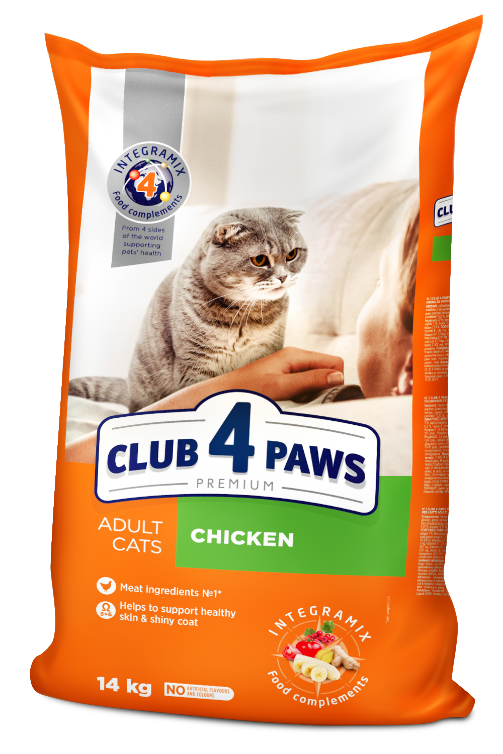 CLUB 4 PAWS Premium with Chicken. Complete Dry Food for Adult Cats