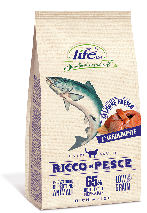 LifeCat Cat dry, Rich in Fish (salmon)